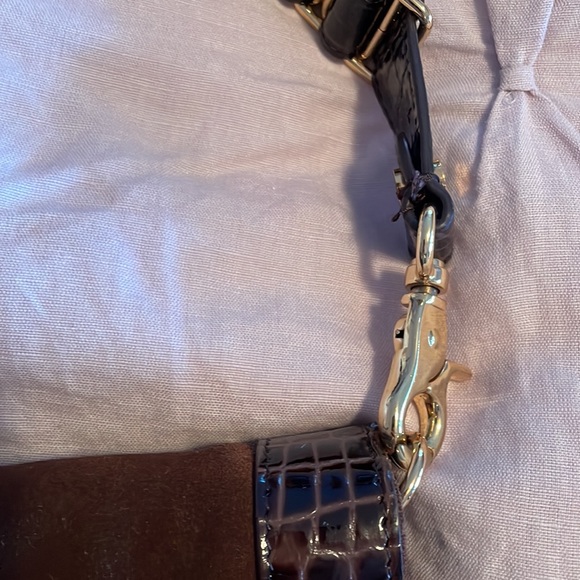 Suede chocolate brown  Tory Burch bag with removable straps - Picture 4 of 9